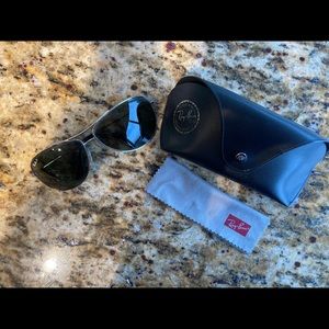 Women’s Ray-Ban Polarized Aviator Sunglasses